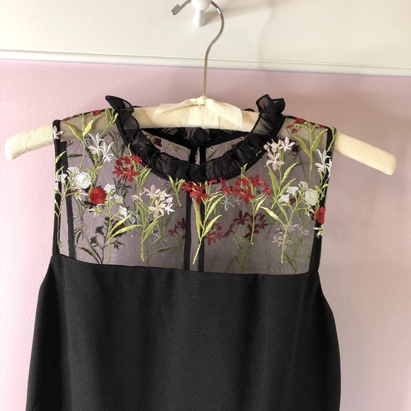 Karl Lagerfeld Embroidered Floral Mesh Black Dress - Picture 13 of 16